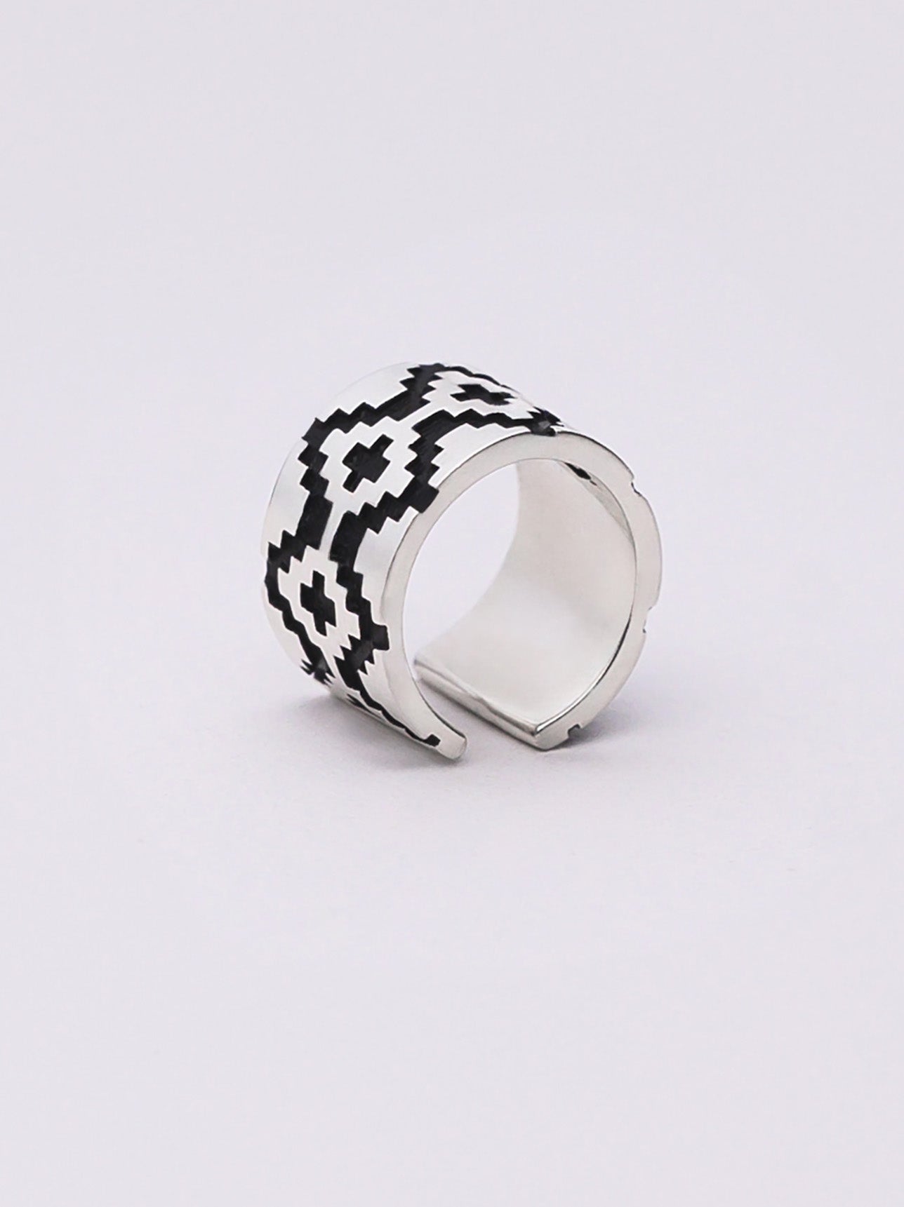 ELIXIR CUFF