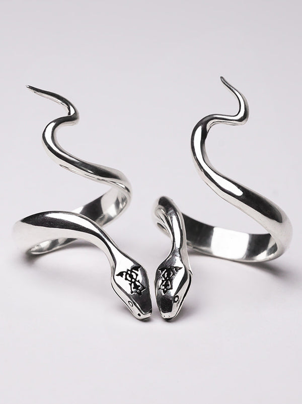 SWEET TOXIC RINGS